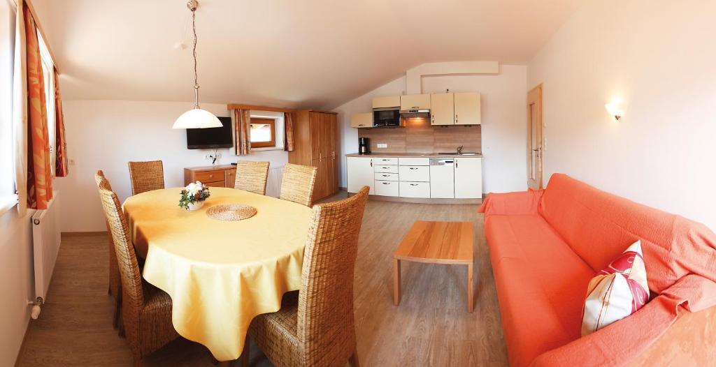 Apart Andrea Uderns Zimmer foto